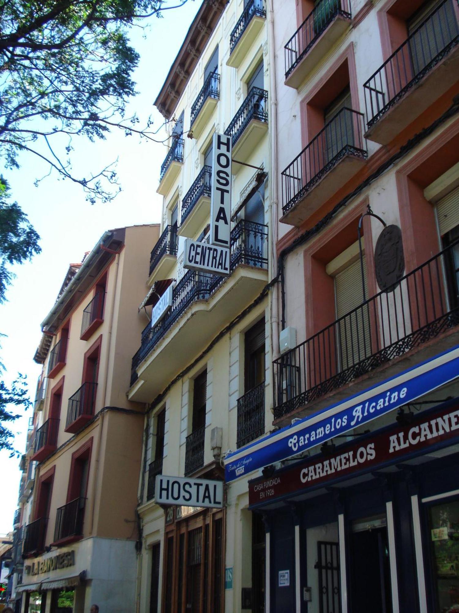 Hostel Central Сарагоса Экстерьер фото